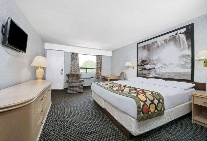 هتل Super 8 By Wyndham Niagara Falls North
