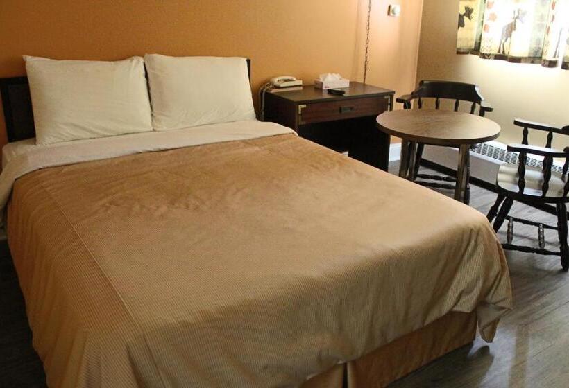 فندق Travellers Inn