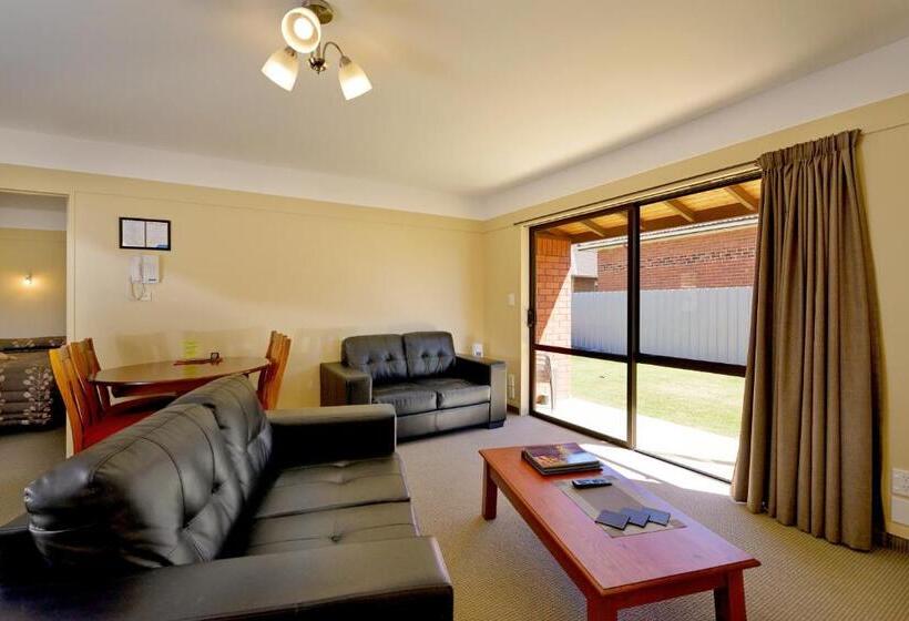 Mosgiel Regency Motel