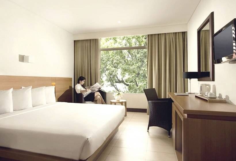 هتل Santika Bandung