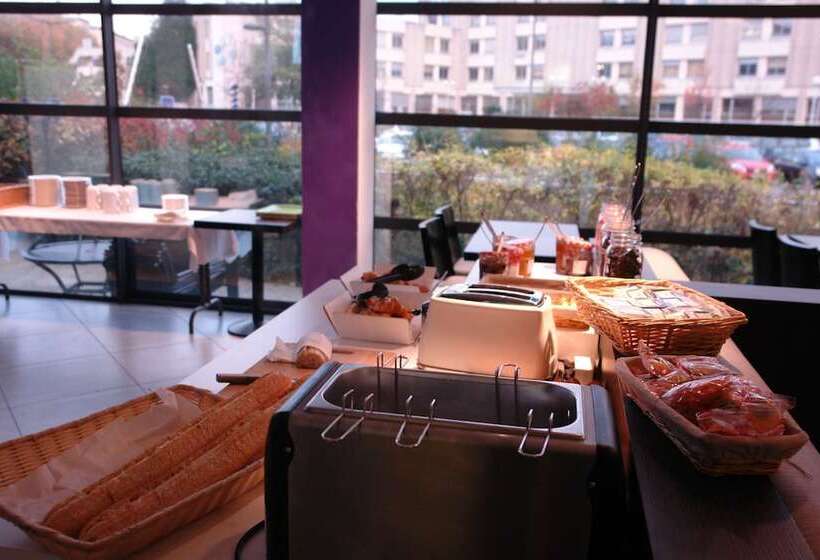 Brit Hotel Confort Rouen Centre