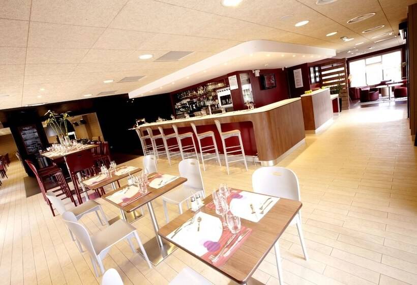 فندق Campanile Gueret