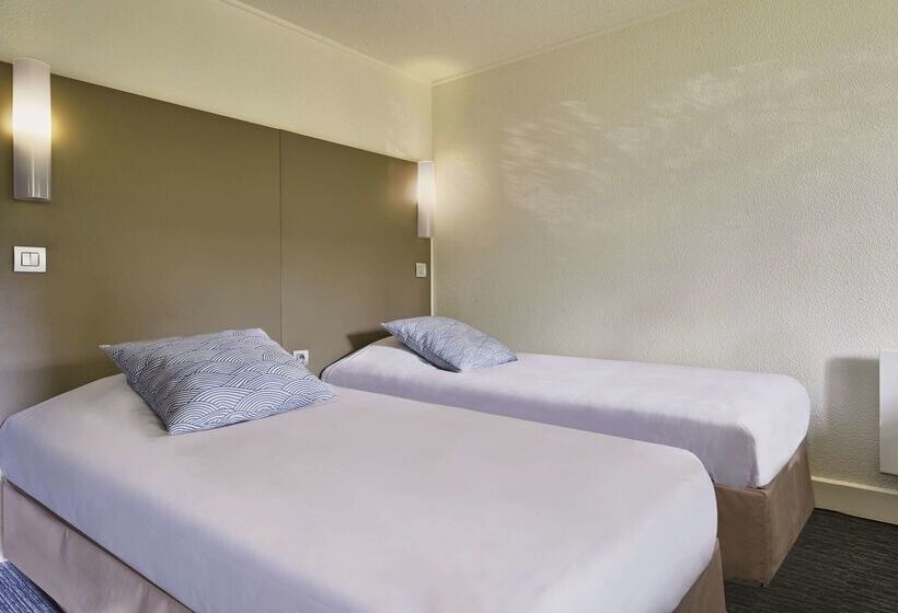 ホテル The Originals City Hôtel La Verrière Yvelines