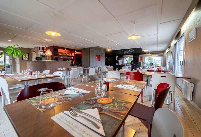 ホテル Campanile Lorient  Lanester