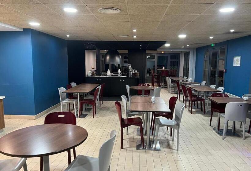 בית מלון כפרי The Originals City, Hôtel Mâcon Nord