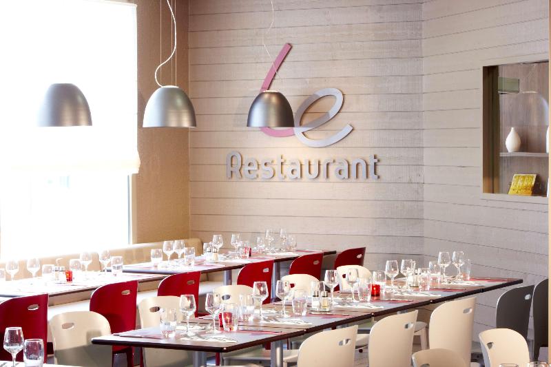 בית מלון כפרי Campanile Paris Ouest Chaville