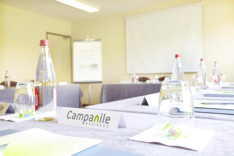호텔 Campanile Salondeprovence