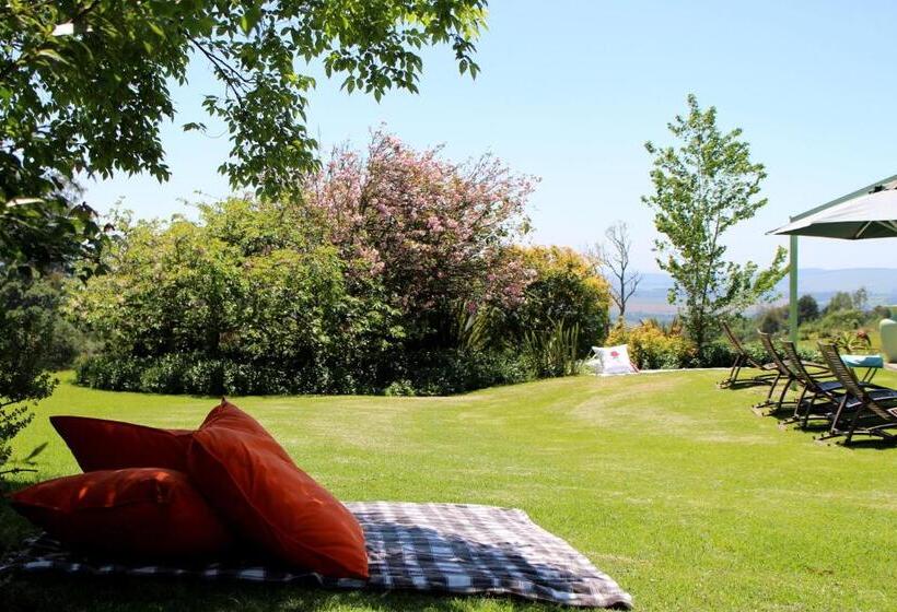Отель Halliwell Country Inn