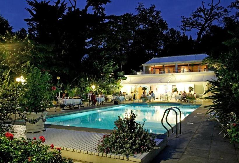 هتل Relais & Châteaux Hôtel Parc Victoria