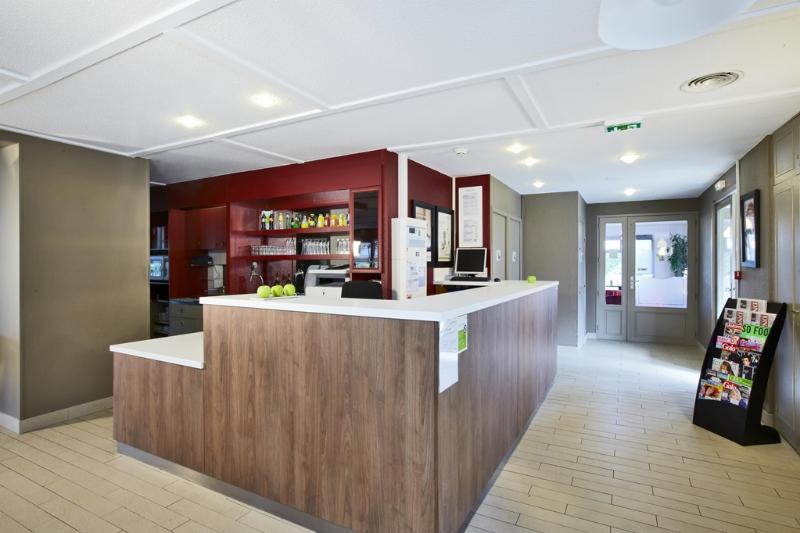 هتل Kyriad Direct Strasbourg Ouest  Zénith