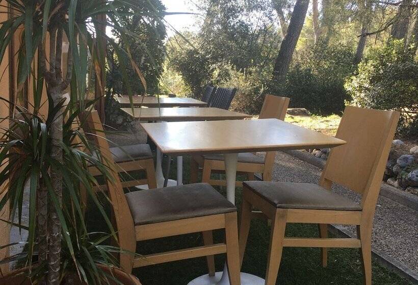 호텔 Kyriad Montpellier Nord Parc Euromédecine