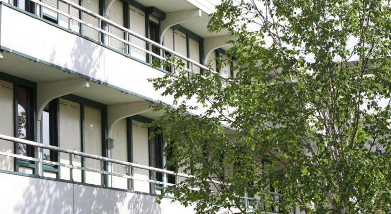 فندق Kyriad Niort   La Crèche