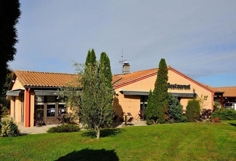 فندق Kyriad Niort   La Crèche