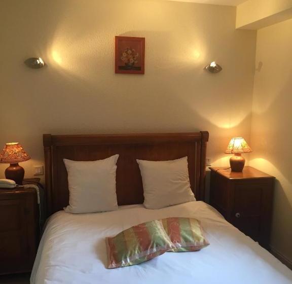 فندق La Cour Du Bailli Suites & Spa