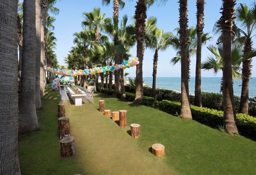 هتل Mersin Hiltonsa