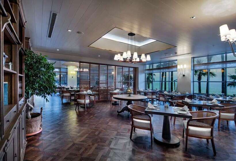 هتل Mersin Hiltonsa