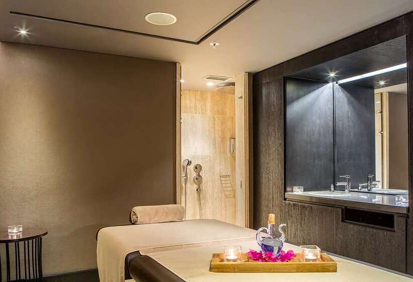 هتل Mersin Hiltonsa