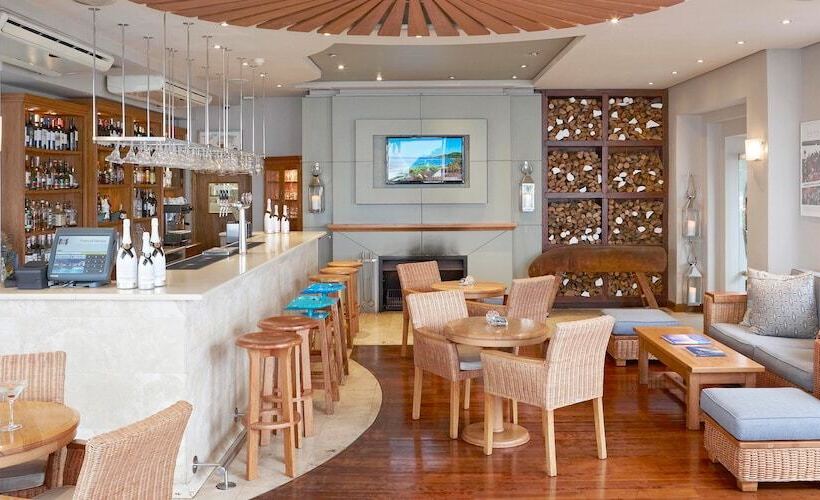 בית מלון כפרי The Bay