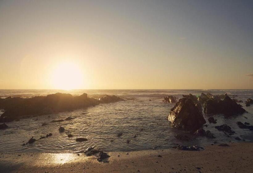 אתר נופש First Group Riviera Suites