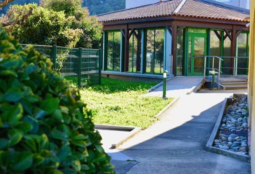 هتل Best Western Gemenos En Provence