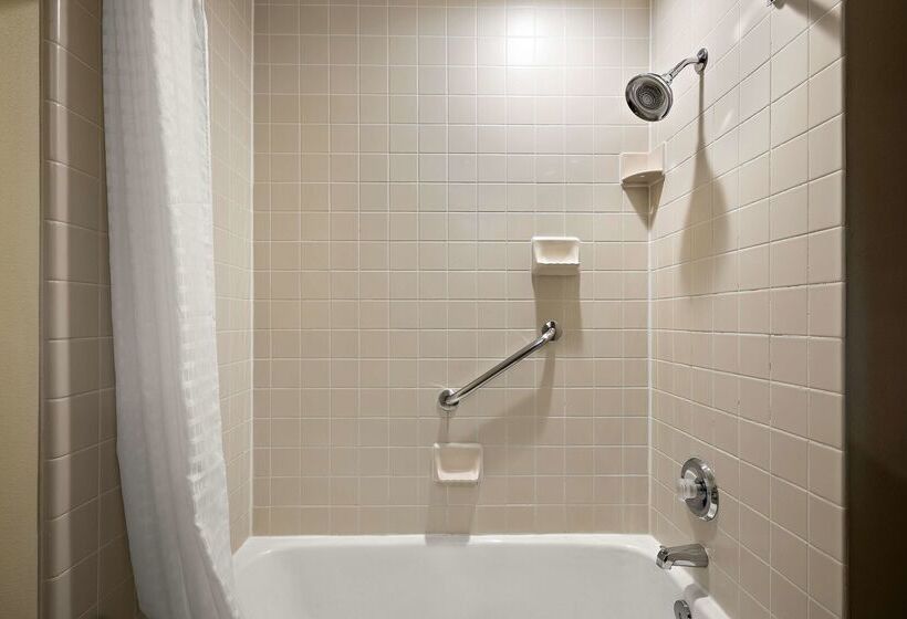 בית מלון כפרי Best Western Plus Gold Country Inn