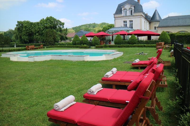 فندق Château De Courcelles   Relais & Châteaux