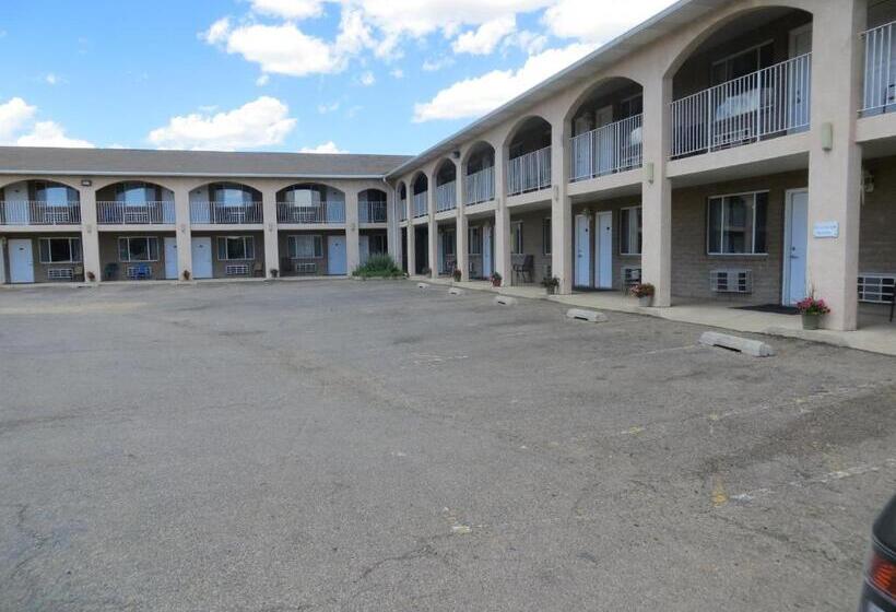 فندق Four Corners Inn