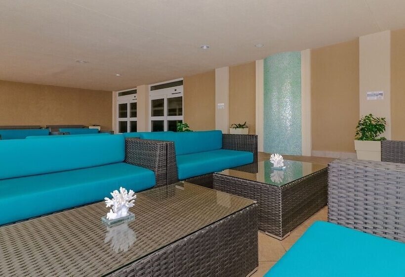ホテル Holiday Inn Resort Oceanfront At Surfside Beach, An Ihg