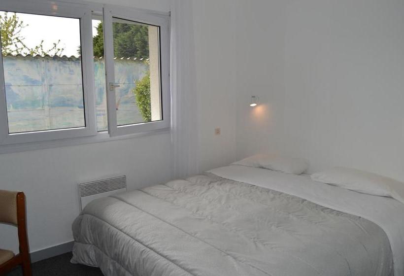 ホテル Hôtel Saint Pierre