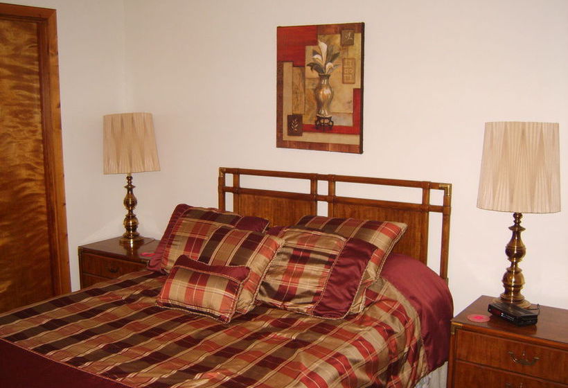 فندق InnTown Chapel Hill