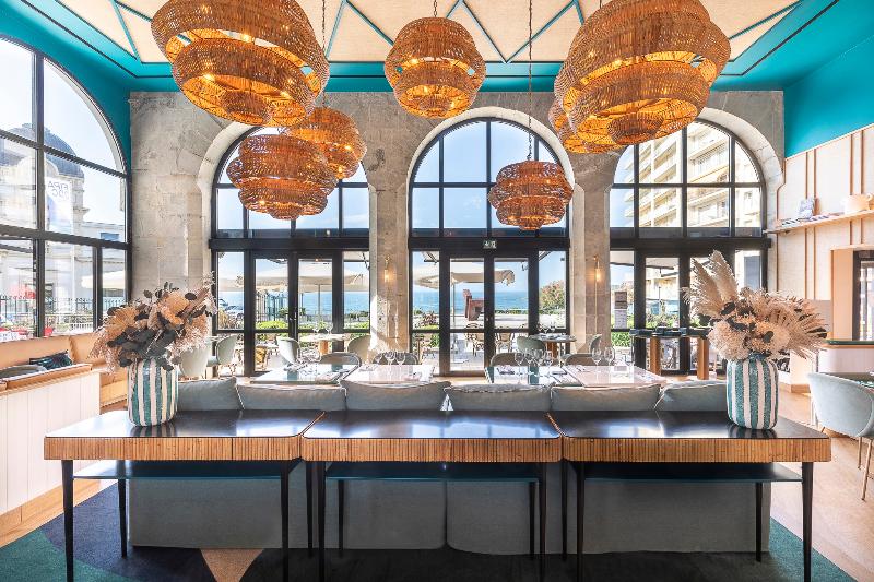 هتل Le Cafe De Paris