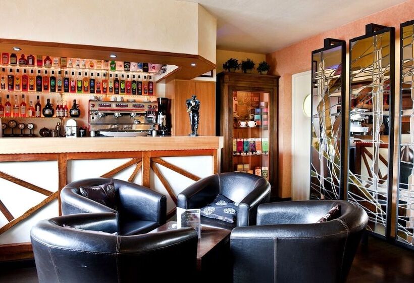 ホテル Logis Le Quai Fleuri