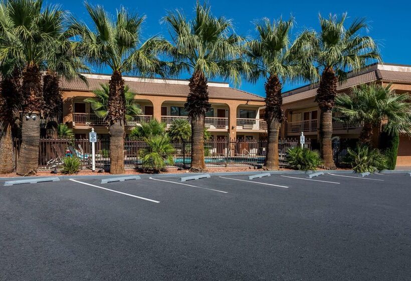 هتل Quality Inn Saint George South Bluff
