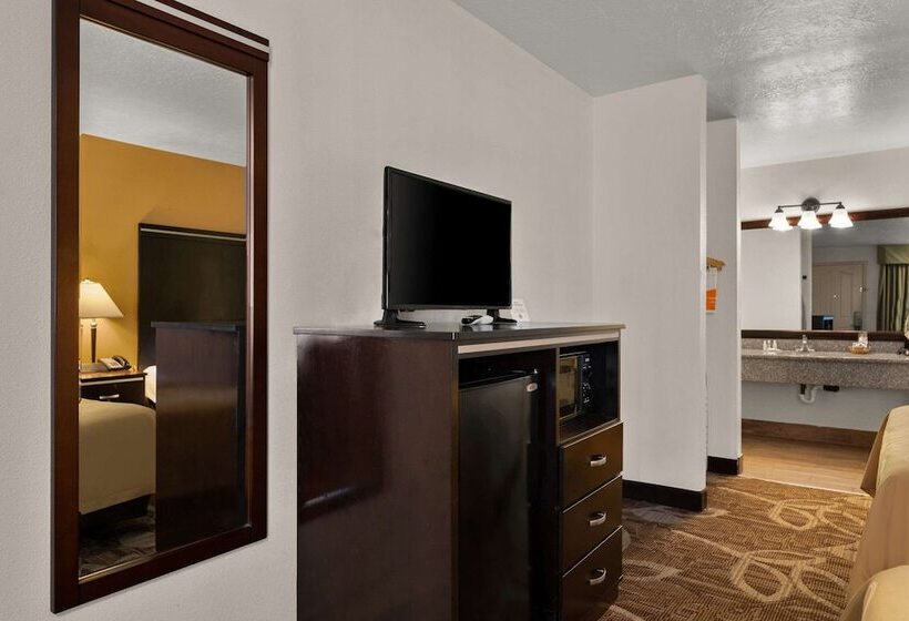 هتل Quality Inn Saint George South Bluff