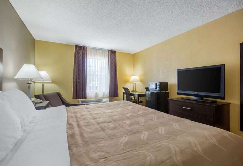 호텔 Quality Inn Williamston