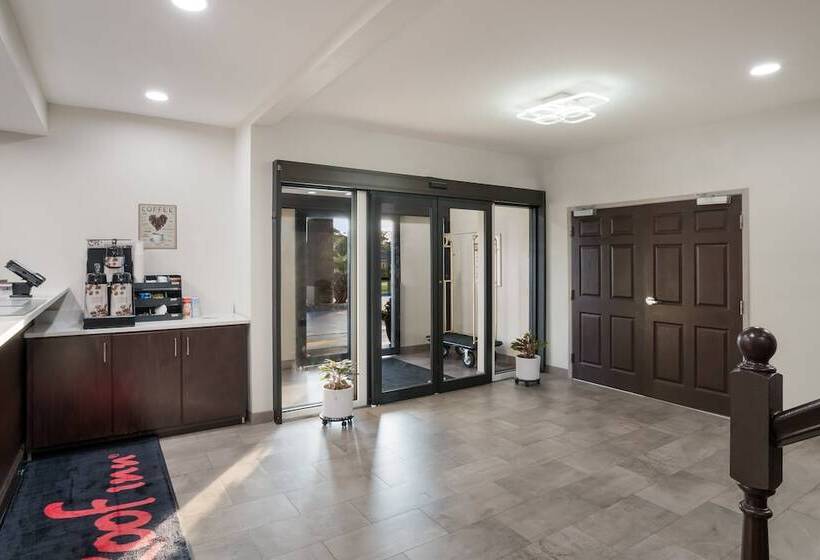 فندق Red Roof Inn & Suites Carrollton, Gawest Georgia