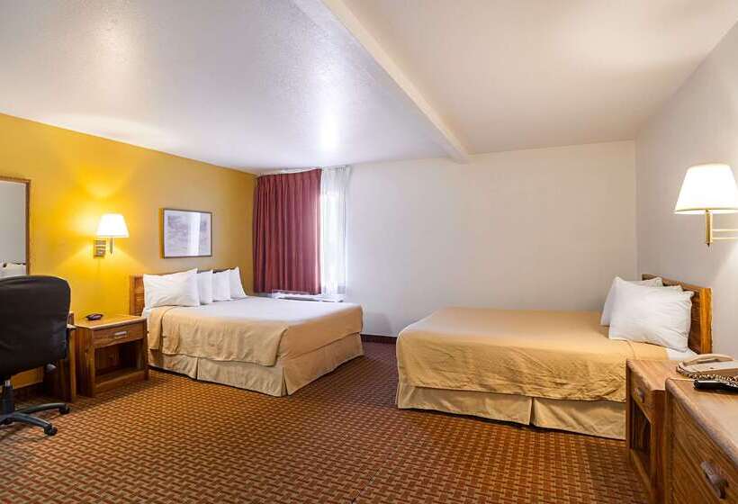 فندق Rodeway Inn & Suites