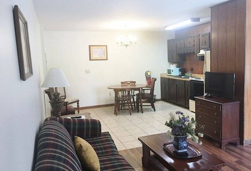 Meadowlark Motel With Restaurant & Bar