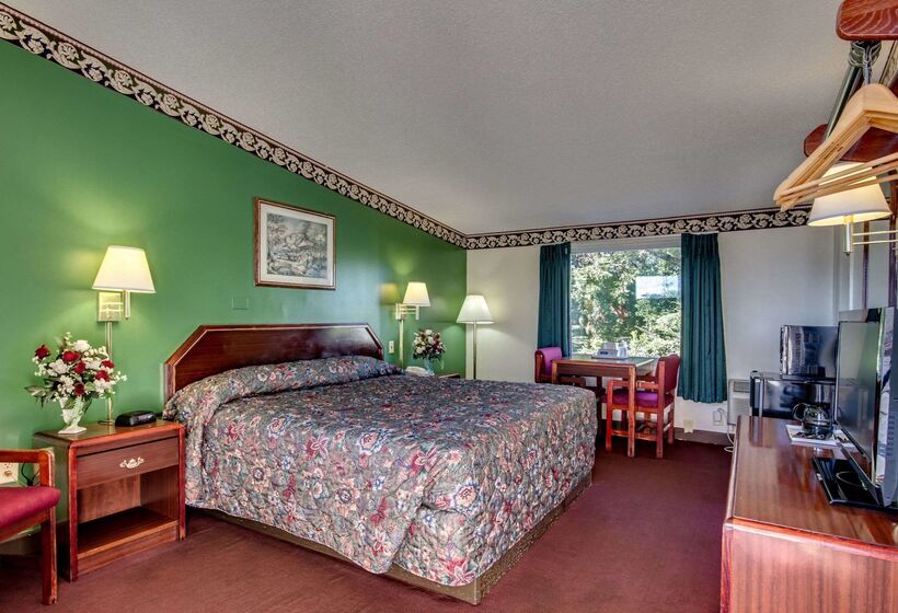 فندق على الطريق Econo Lodge