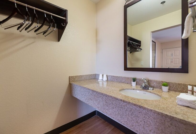 בית מלון כפרי California Inn And Suites, Rancho Cordova