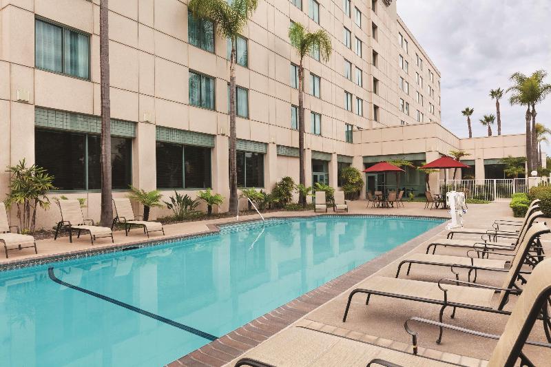 هتل Country Inn & Suites By Radisson, San Diego North, Ca