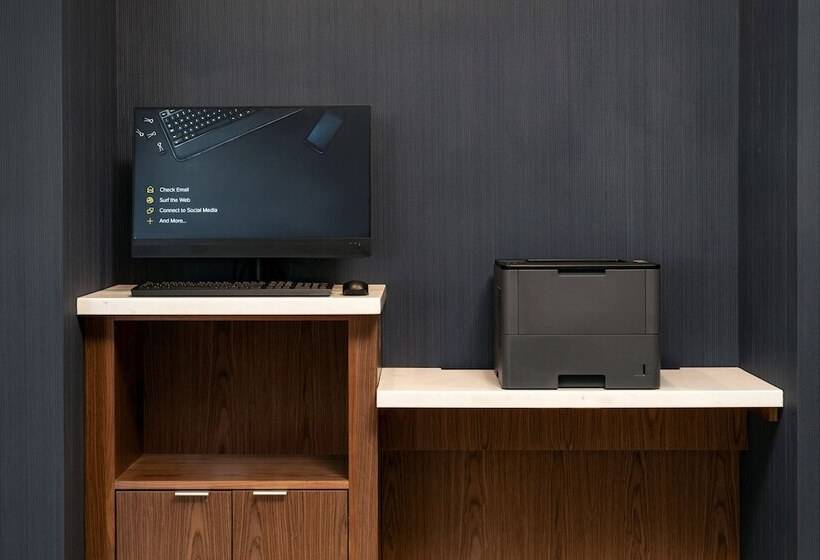 Hotel Courtyard By Marriott Palm Springs