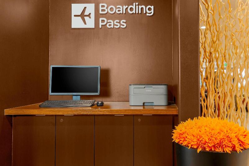 فندق Courtyard By Marriott San Diego Del Mar/solana Beach