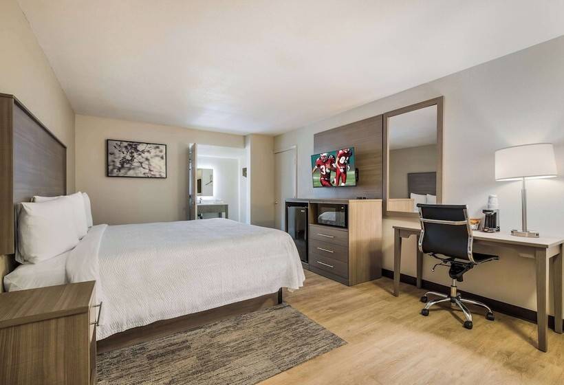 בית מלון כפרי Days Inn By Wyndham Chula Vista San Diego