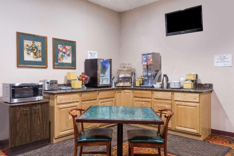 فندق Days Inn By Wyndham Novato/san Francisco