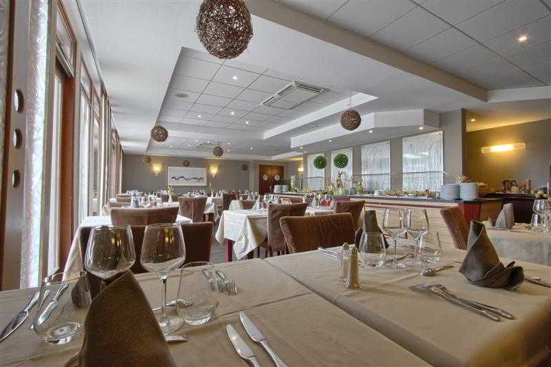 ホテル Domaine De La Forêt D Orient, Logis Hôtel, Restaurant, Spa Et Golf