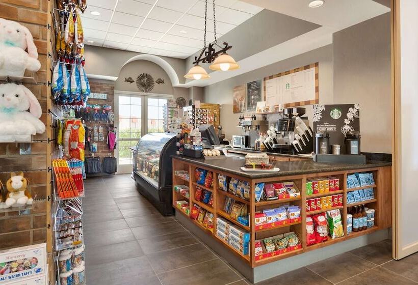 فندق Embassy Suites By Hilton Monterey Bay Seaside