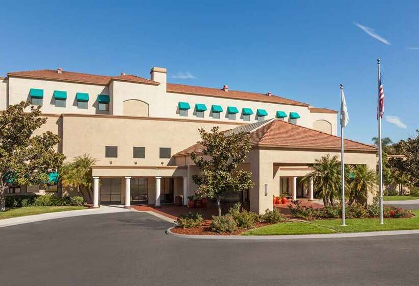 בית מלון כפרי Embassy Suites By Hilton Temecula Valley Wine Country