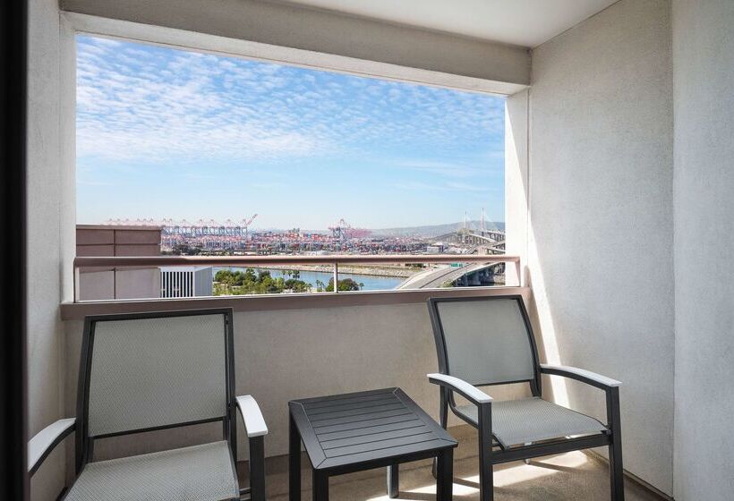 酒店 Hilton Long Beach