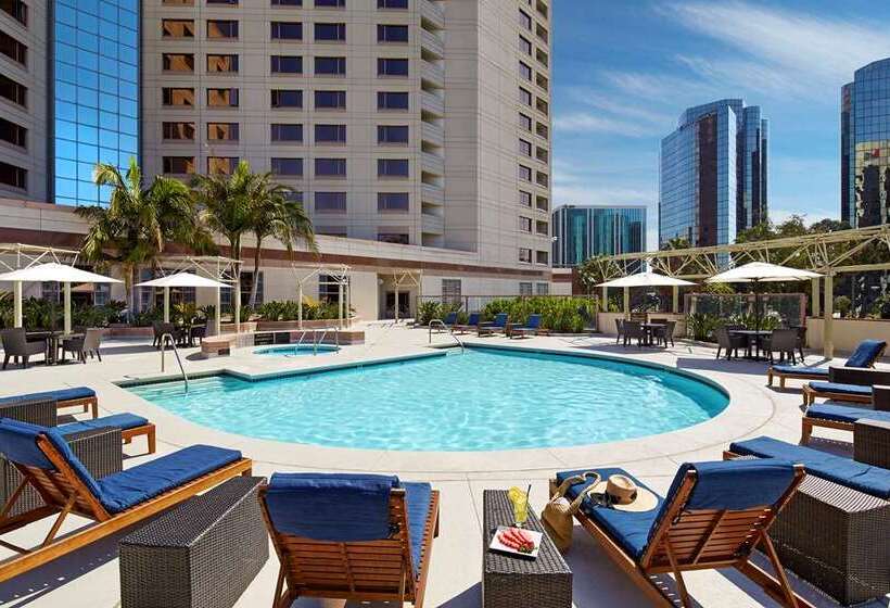 酒店 Hilton Long Beach
